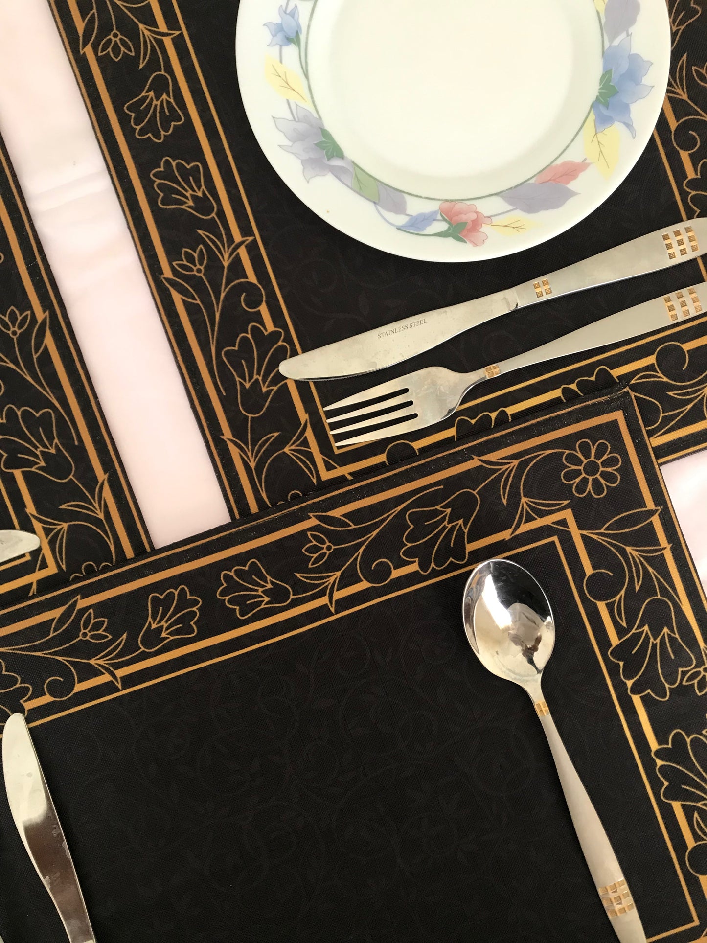 Golden Botanical - Canvas Table Mat