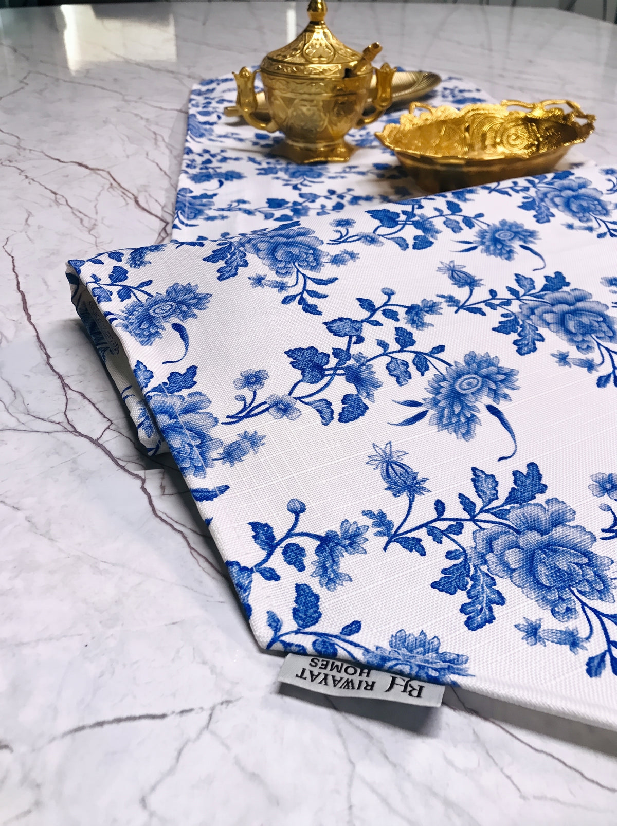 Buy 1 Get 1 - Table Runner Bundle 🎁✨